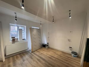 Photo 6- click for photo gallery